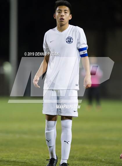 Thumbnail 2 in Bellarmine College Prep vs. Branham (CIF CCS Open Division Final) photogallery.