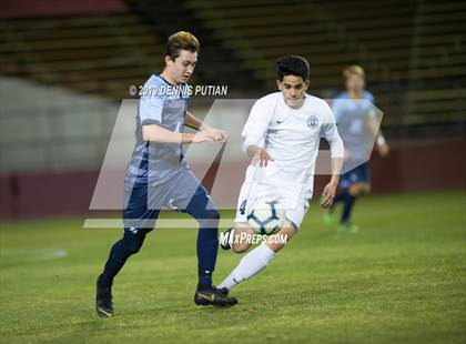Thumbnail 3 in Bellarmine College Prep vs. Branham (CIF CCS Open Division Final) photogallery.