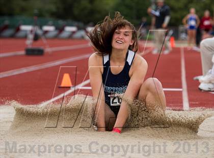 Thumbnail 3 in Stanford Invitational Long Jump photogallery.
