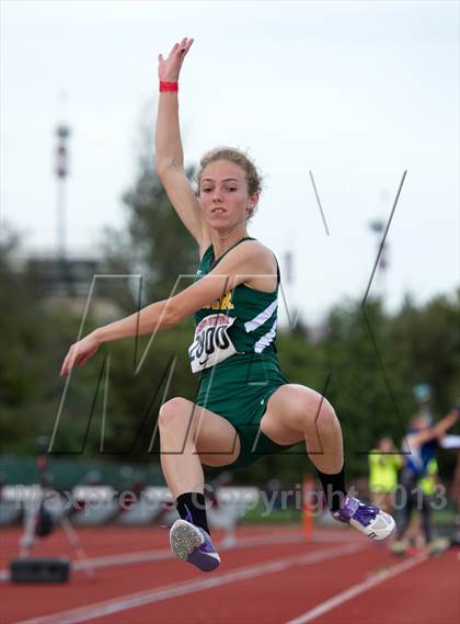 Thumbnail 2 in Stanford Invitational Long Jump photogallery.