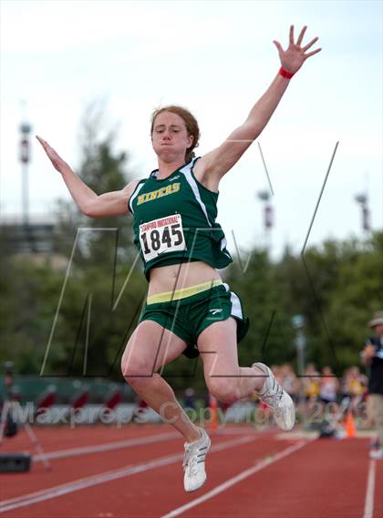 Thumbnail 3 in Stanford Invitational Long Jump photogallery.