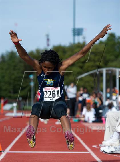Thumbnail 2 in Stanford Invitational Long Jump photogallery.