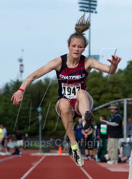 Thumbnail 3 in Stanford Invitational Long Jump photogallery.