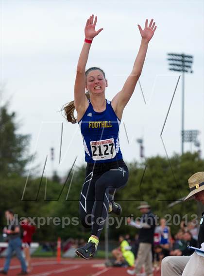Thumbnail 1 in Stanford Invitational Long Jump photogallery.