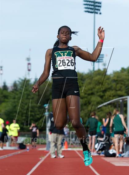 Thumbnail 2 in Stanford Invitational Long Jump photogallery.