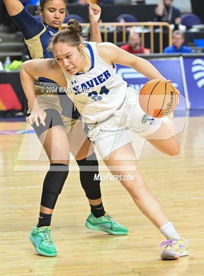 Thumbnail 3 in Xavier College Prep vs. Desert Vista (AIA Open Final) photogallery.