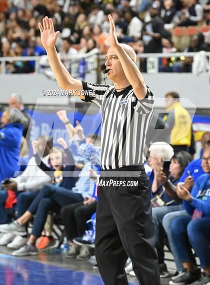 Thumbnail 1 in Xavier College Prep vs. Desert Vista (AIA Open Final) photogallery.