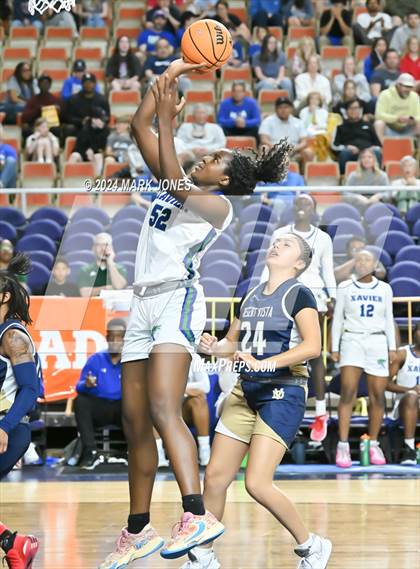 Thumbnail 3 in Xavier College Prep vs. Desert Vista (AIA Open Final) photogallery.