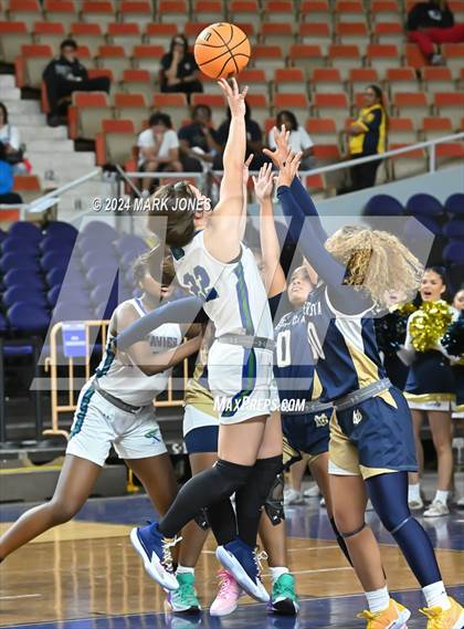 Thumbnail 2 in Xavier College Prep vs. Desert Vista (AIA Open Final) photogallery.