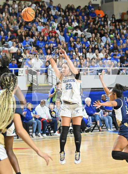 Thumbnail 3 in Xavier College Prep vs. Desert Vista (AIA Open Final) photogallery.
