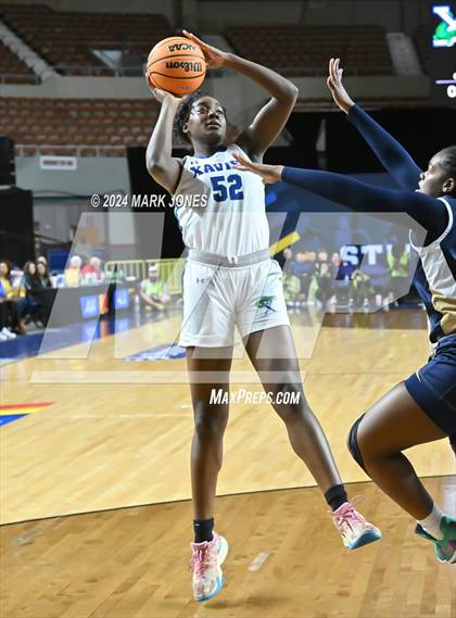 Thumbnail 3 in Xavier College Prep vs. Desert Vista (AIA Open Final) photogallery.