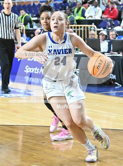 Thumbnail 2 in Xavier College Prep vs. Desert Vista (AIA Open Final) photogallery.