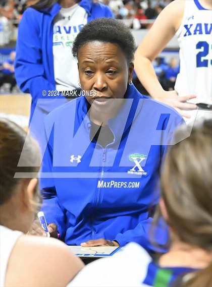 Thumbnail 3 in Xavier College Prep vs. Desert Vista (AIA Open Final) photogallery.