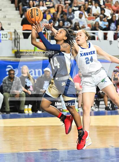 Thumbnail 3 in Xavier College Prep vs. Desert Vista (AIA Open Final) photogallery.