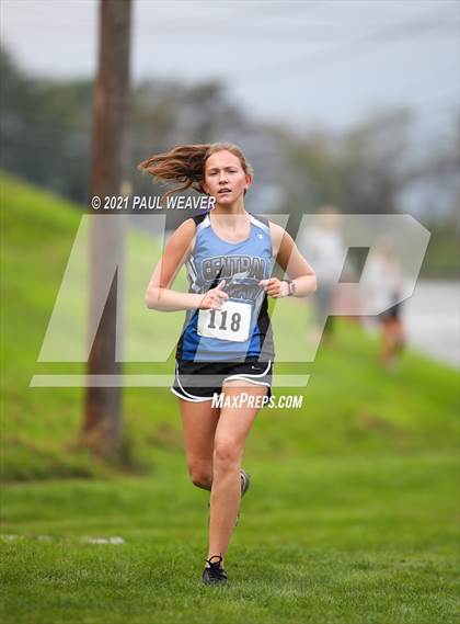 Thumbnail 2 in PHAC XC Invitational photogallery.