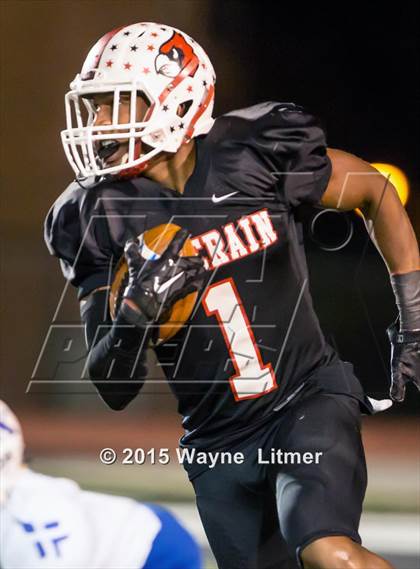 Thumbnail 2 in St. Xavier vs Colerain (OHSAA Division 1 Region 2 2nd Round) photogallery.