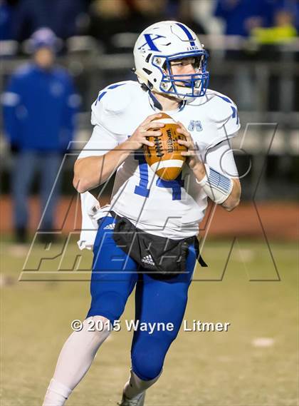 Thumbnail 1 in St. Xavier vs Colerain (OHSAA Division 1 Region 2 2nd Round) photogallery.