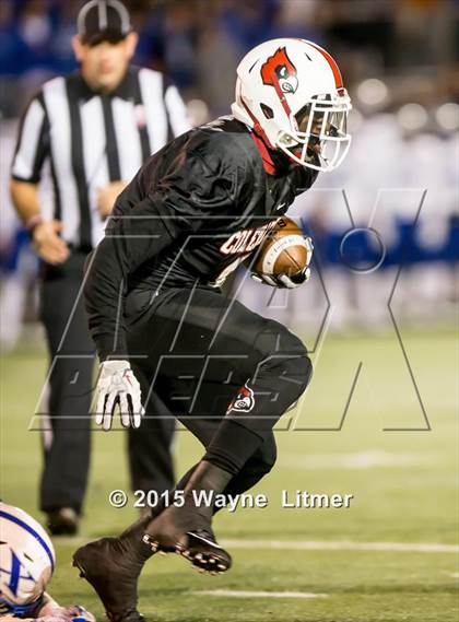 Thumbnail 1 in St. Xavier vs Colerain (OHSAA Division 1 Region 2 2nd Round) photogallery.