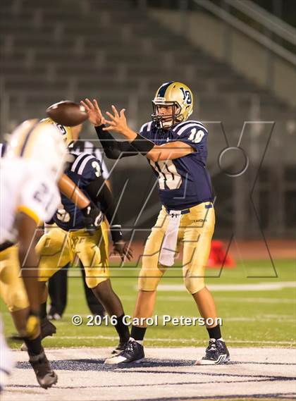 Thumbnail 1 in Carter @ Los Osos photogallery.