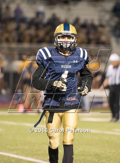 Thumbnail 1 in Carter @ Los Osos photogallery.
