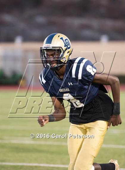 Thumbnail 2 in Carter @ Los Osos photogallery.