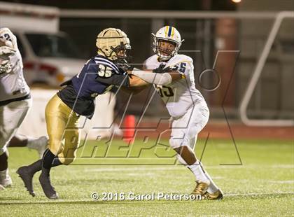 Thumbnail 2 in Carter @ Los Osos photogallery.