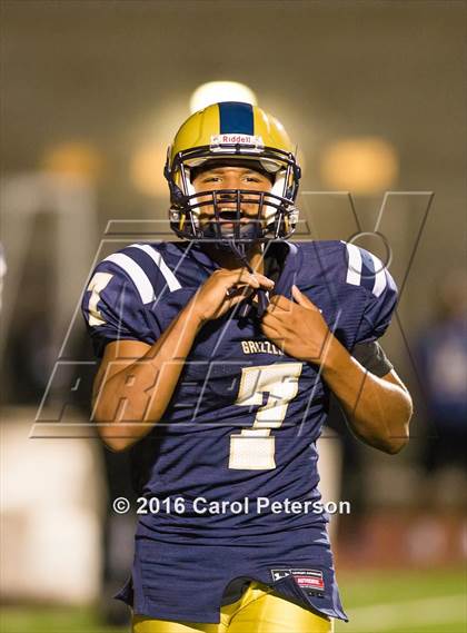 Thumbnail 2 in Carter @ Los Osos photogallery.