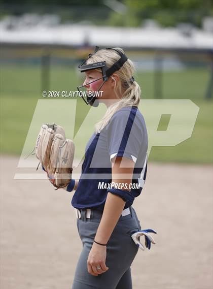 Thumbnail 2 in Cole Valley Christian vs New Plymouth (IDHSAA 2A Semifinal) photogallery.