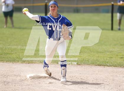 Thumbnail 2 in Cole Valley Christian vs New Plymouth (IDHSAA 2A Semifinal) photogallery.