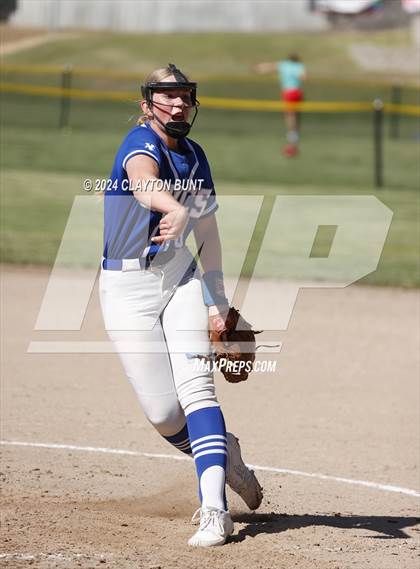 Thumbnail 1 in Cole Valley Christian vs New Plymouth (IDHSAA 2A Semifinal) photogallery.