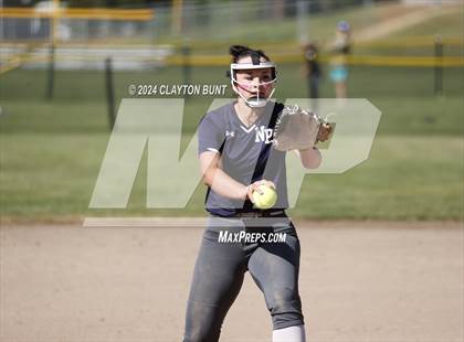 Thumbnail 2 in Cole Valley Christian vs New Plymouth (IDHSAA 2A Semifinal) photogallery.