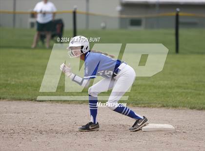 Thumbnail 2 in Cole Valley Christian vs New Plymouth (IDHSAA 2A Semifinal) photogallery.