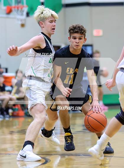 Thumbnail 2 in JV: Era @ Santo photogallery.