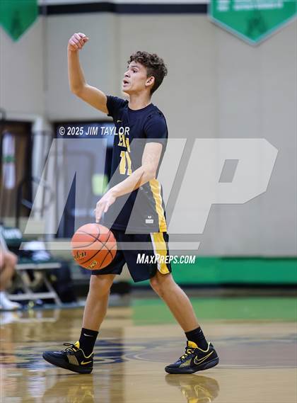 Thumbnail 3 in JV: Era @ Santo photogallery.