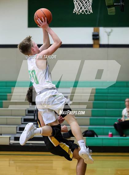 Thumbnail 3 in JV: Era @ Santo photogallery.