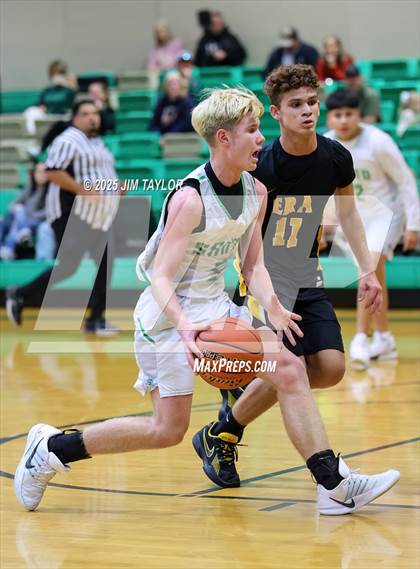 Thumbnail 3 in JV: Era @ Santo photogallery.