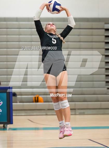 Thumbnail 1 in Hough @ Cox Mill (NCHSSA 4A Round 3) photogallery.