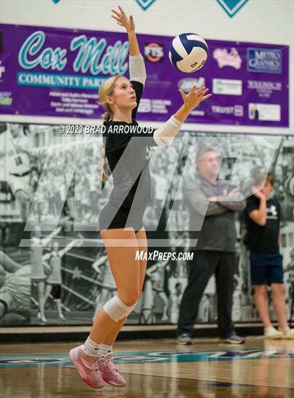 Thumbnail 2 in Hough @ Cox Mill (NCHSSA 4A Round 3) photogallery.