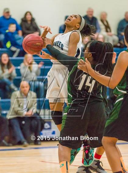 Thumbnail 2 in Weaver @ Wethersfield photogallery.
