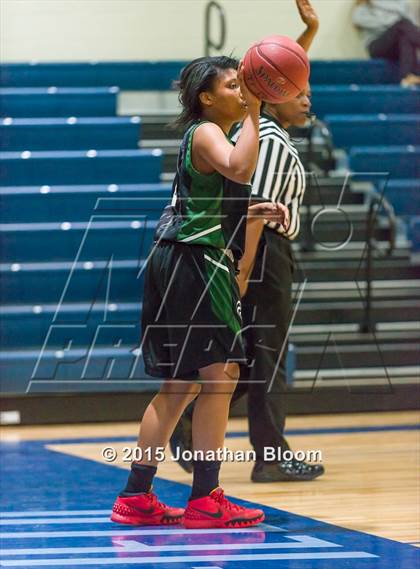 Thumbnail 2 in Weaver @ Wethersfield photogallery.