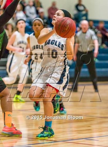Thumbnail 2 in Weaver @ Wethersfield photogallery.