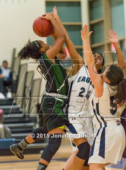 Thumbnail 2 in Weaver @ Wethersfield photogallery.