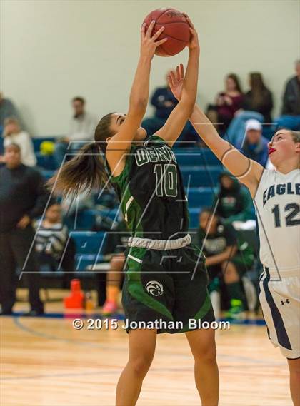 Thumbnail 2 in Weaver @ Wethersfield photogallery.