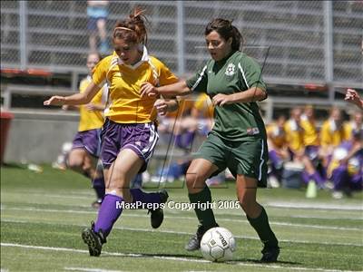 Thumbnail 3 in Escalon vs Hilmar (D4 Sec. Final) photogallery.