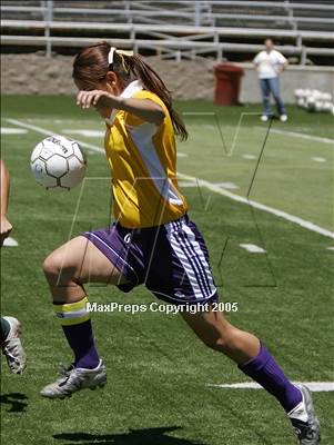 Thumbnail 2 in Escalon vs Hilmar (D4 Sec. Final) photogallery.