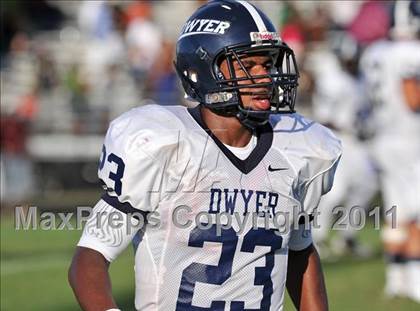 Thumbnail 1 in Dwyer @ Glades Central photogallery.