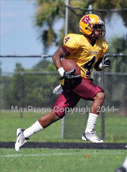 Thumbnail 3 in Dwyer @ Glades Central photogallery.
