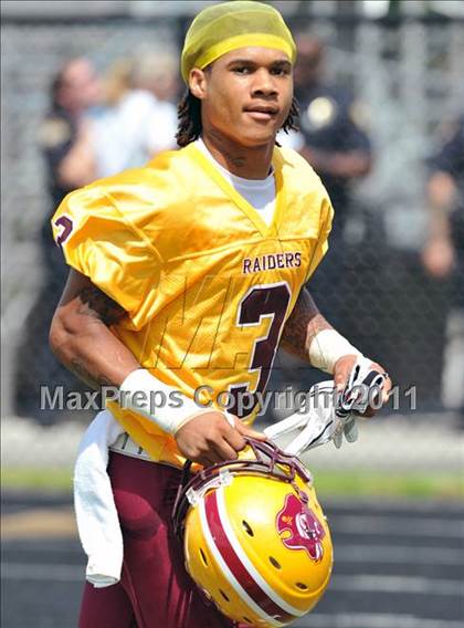 Thumbnail 1 in Dwyer @ Glades Central photogallery.