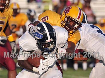 Thumbnail 1 in Dwyer @ Glades Central photogallery.