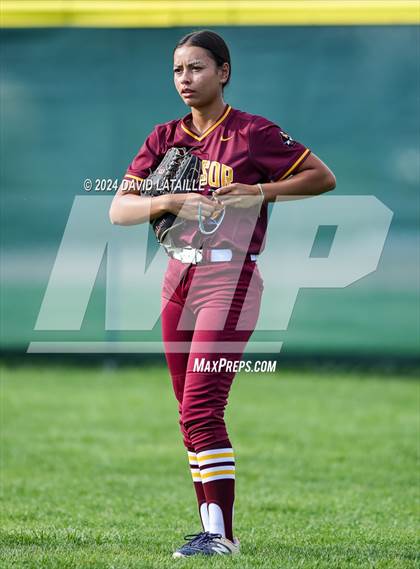 Thumbnail 3 in Windsor @ Poudre photogallery.